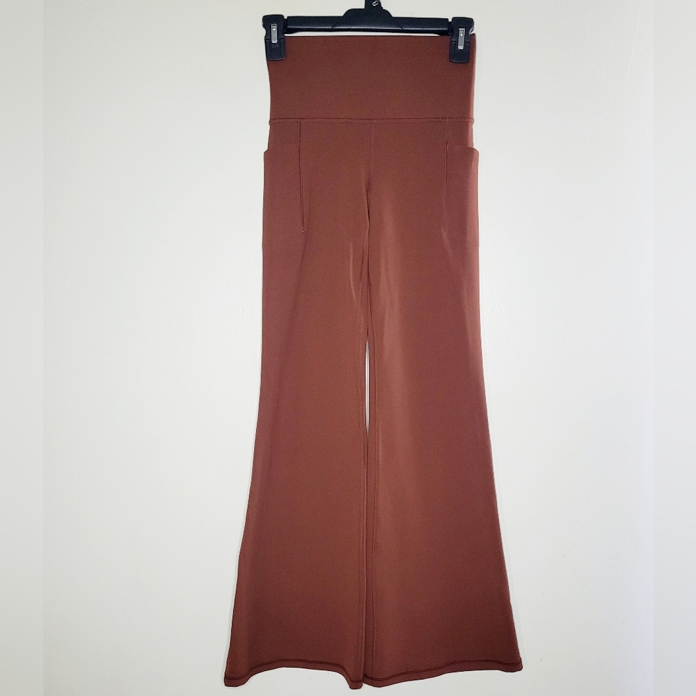 Athleta Salutation Stash Flare Pants Women's XS Terrecotta Brown Pilates Gym